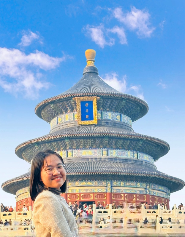 NGUYỄN THỊ HỒNG THÁM